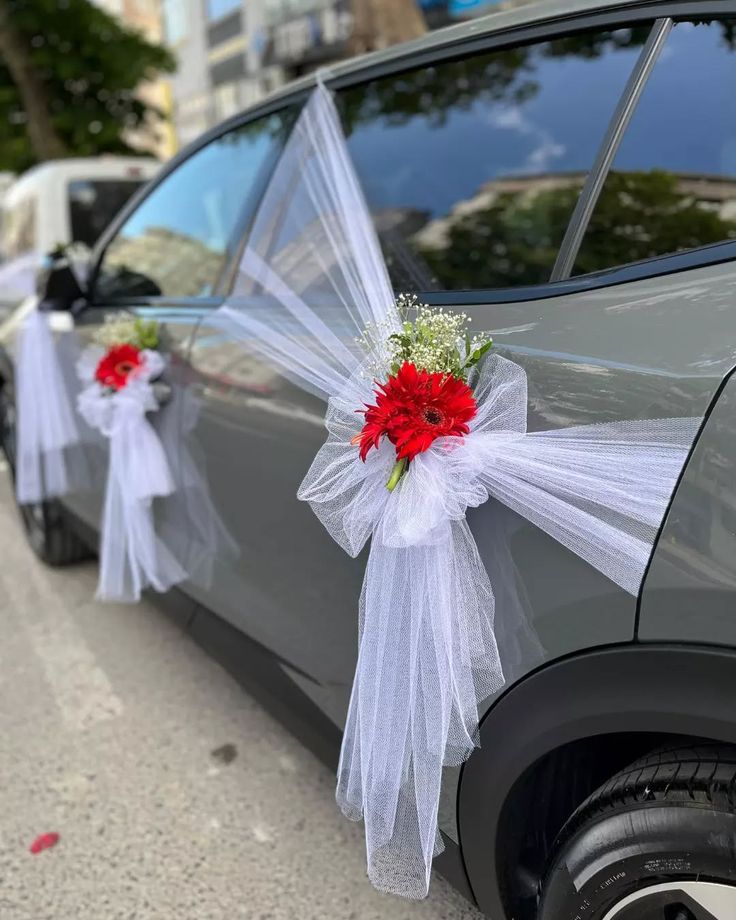 Wedding Car Decoration — Fresh Flower Audi | Salmora Events Chennai